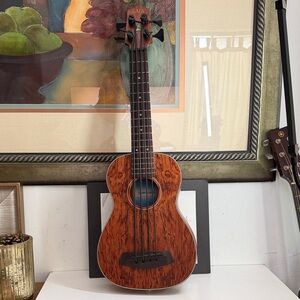 Kala BNGA-FS Fretted Bubinga U-Bass with Gig Bag Satin Natural